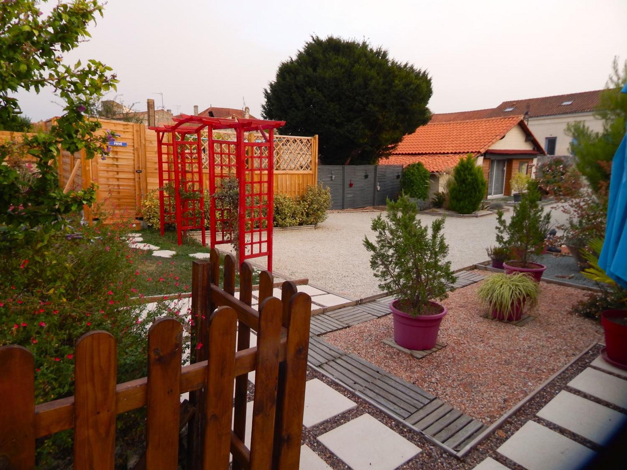 פונס Le Clos Des Passiflores מראה חיצוני תמונה