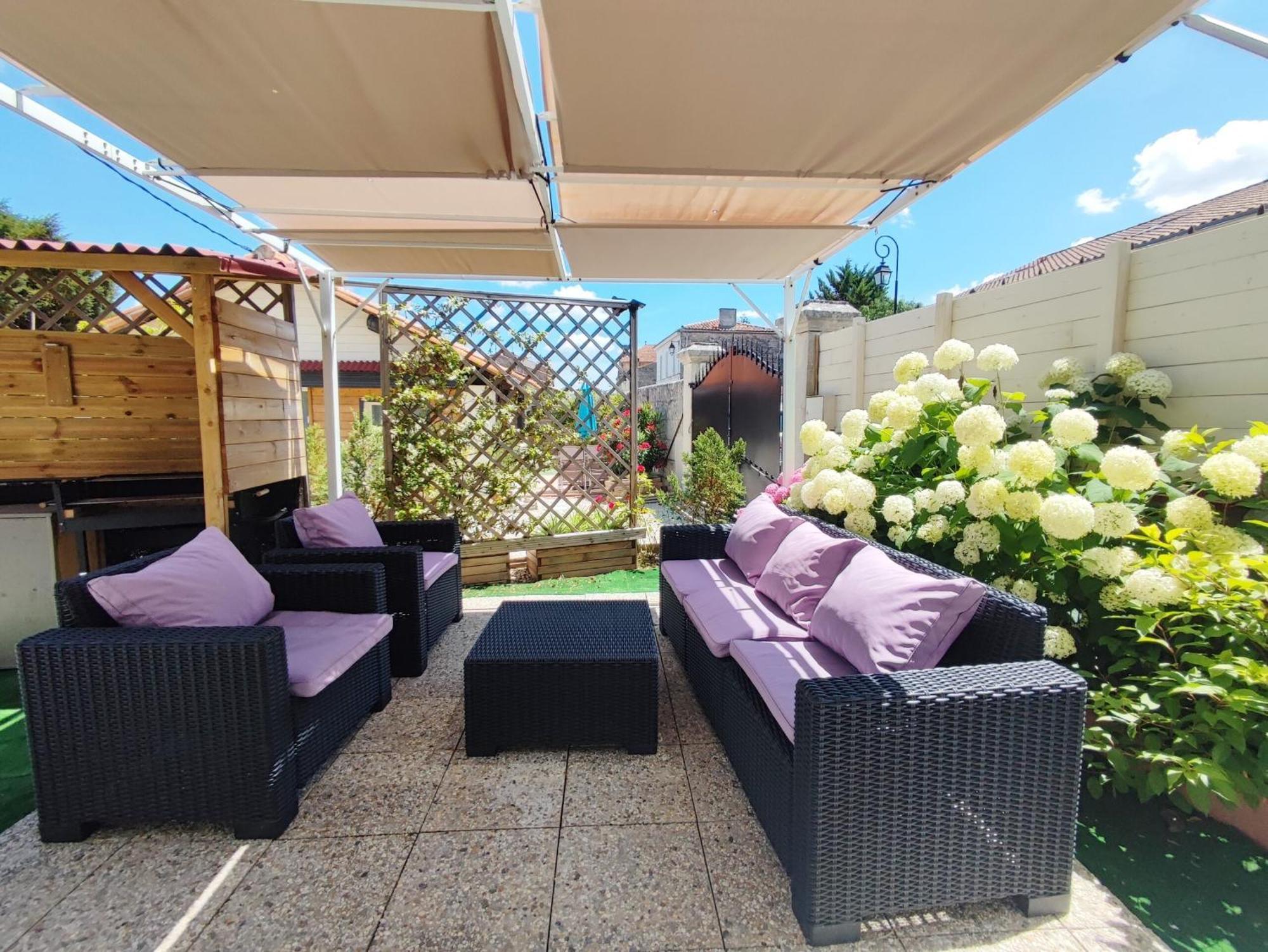 פונס Le Clos Des Passiflores מראה חיצוני תמונה